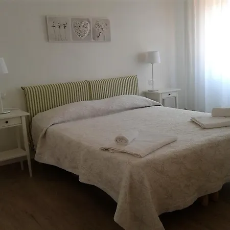 Le Di Simona Penzion La Spezia